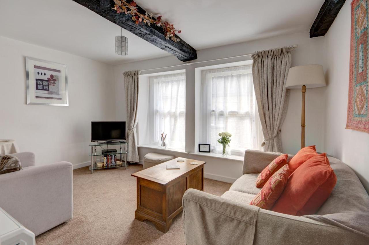 Katrinas Apartment By Treetop Property Cirencester Zewnętrze zdjęcie
